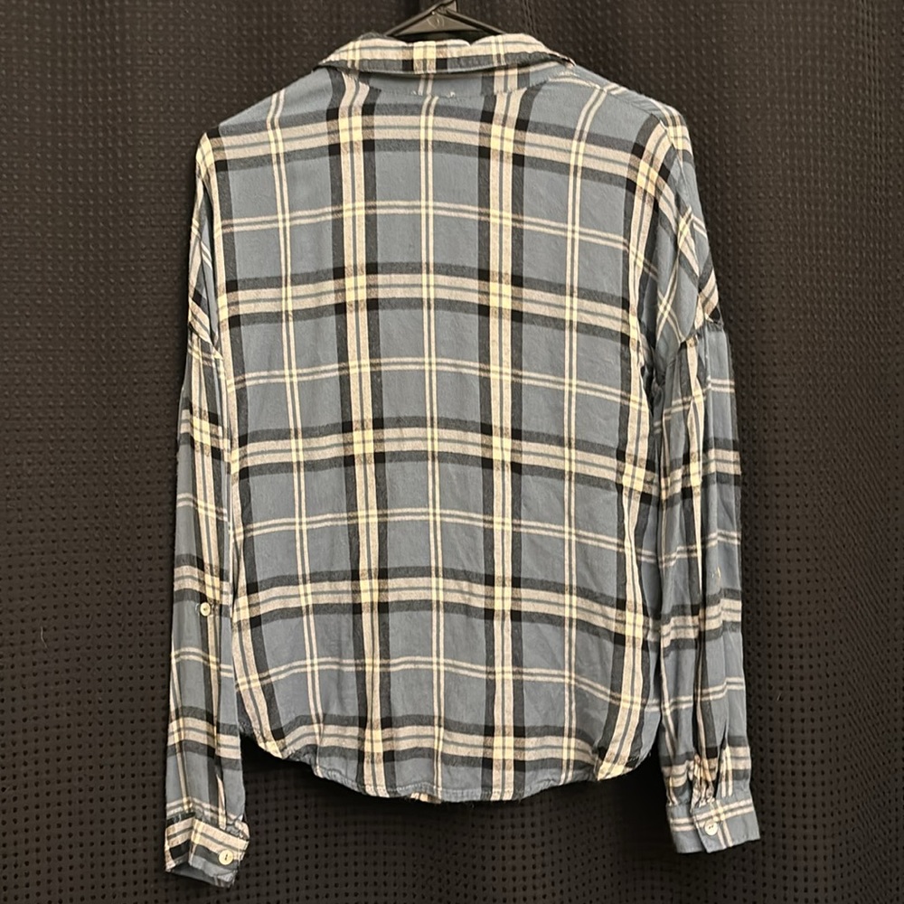 M flannel - Picture 2 of 2